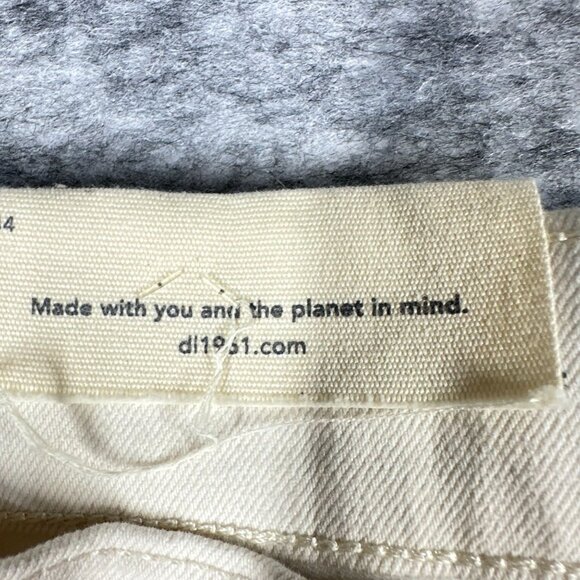 NWT DL1961 Patti Womens Jeans size 34 Straight High Rise Vintage Jeans 34 Beige - Picture 6 of 15